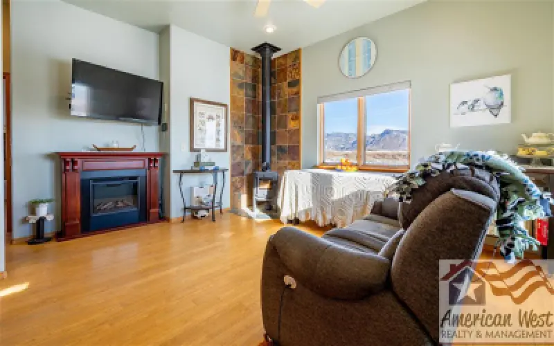 407 Diamond Basin Rd Cody #3