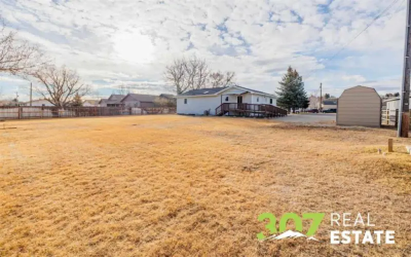 2713 Cougar Ave Cody #30