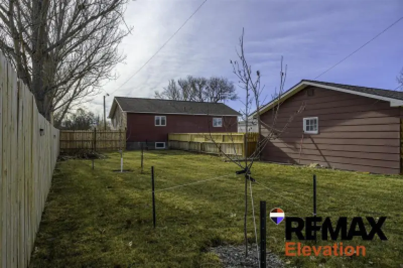 208 4th Ave Greybull #7