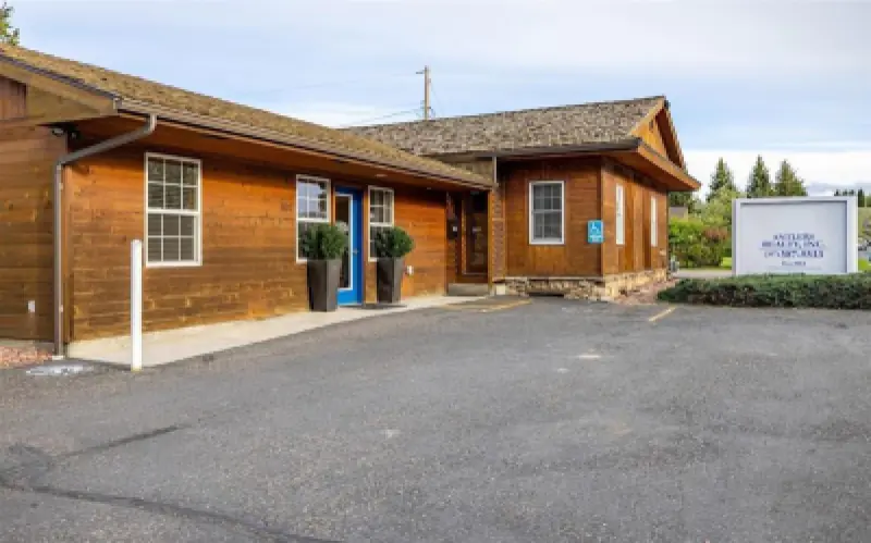 802 Canyon Ave Cody #15