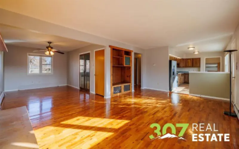 1313 Meadow Ln Ave Cody #3