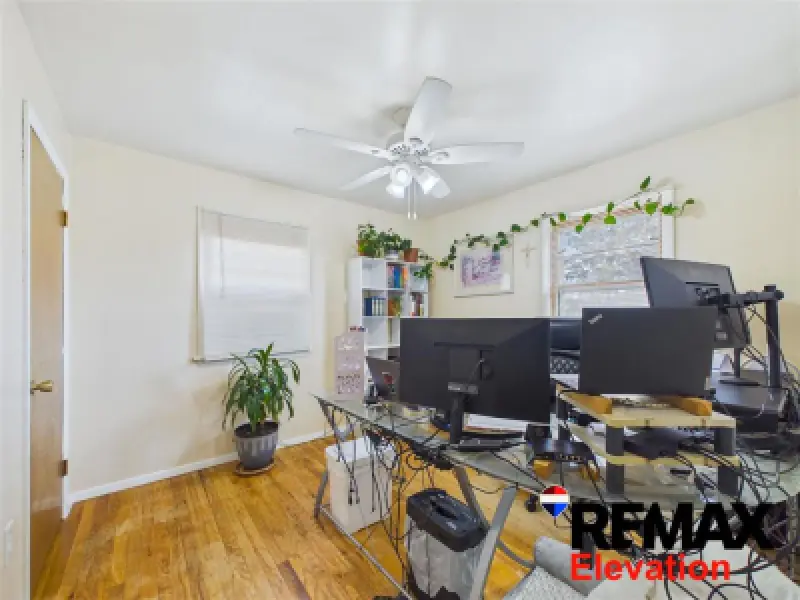 569 S Ferris St Powell #12