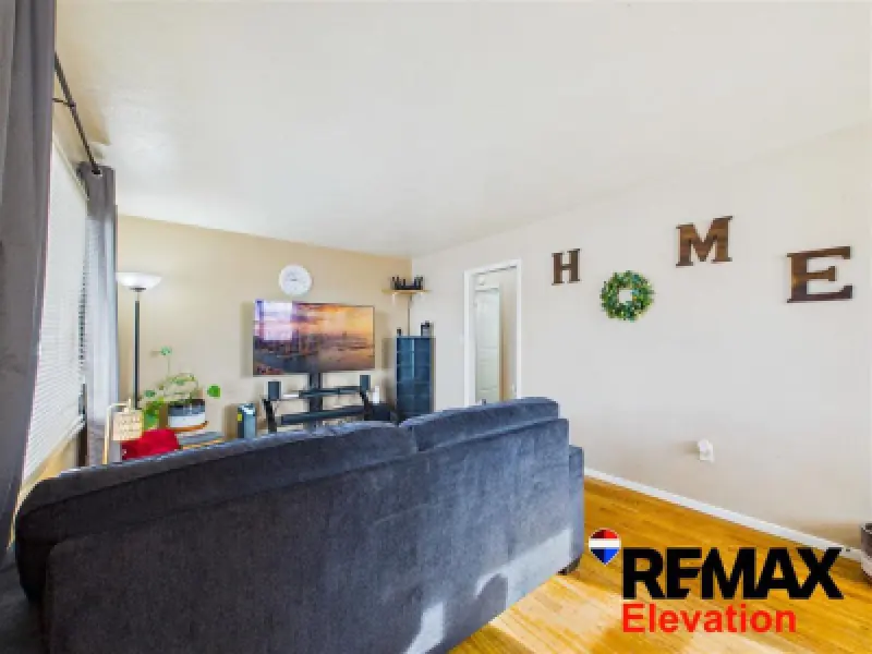 569 S Ferris St Powell #2