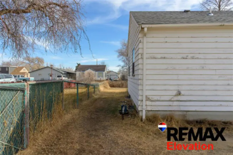 380 Evarts St Powell #23