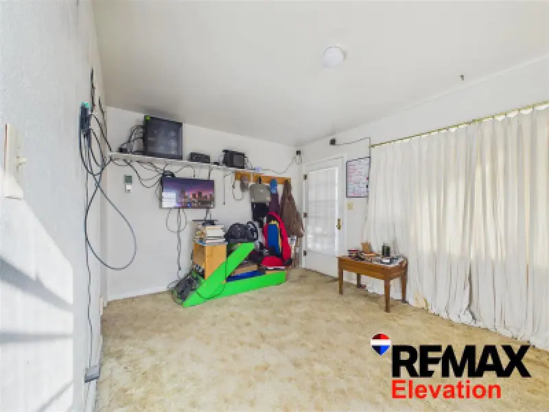 380 Evarts St Powell #4