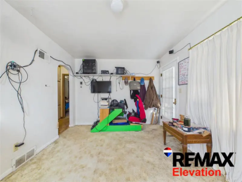 380 Evarts St Powell #5