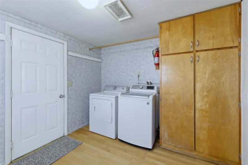 1431 Alger Ave Cody #13