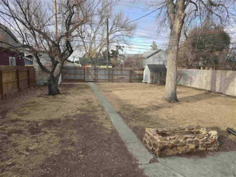 1431 Alger Ave Cody #26