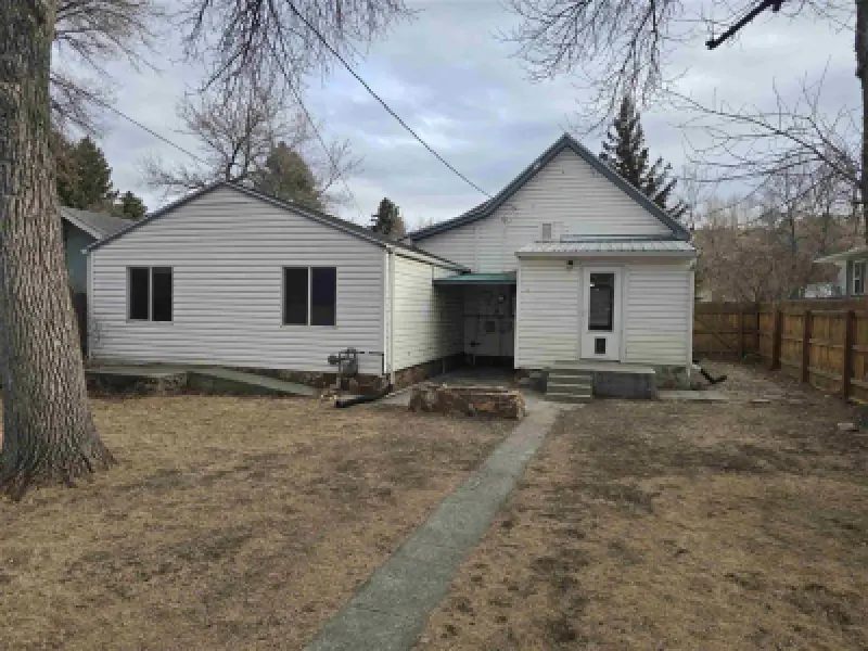 1431 Alger Ave Cody #27