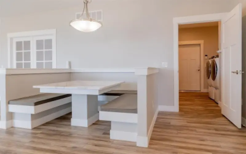 174 Maple Court Powell #10