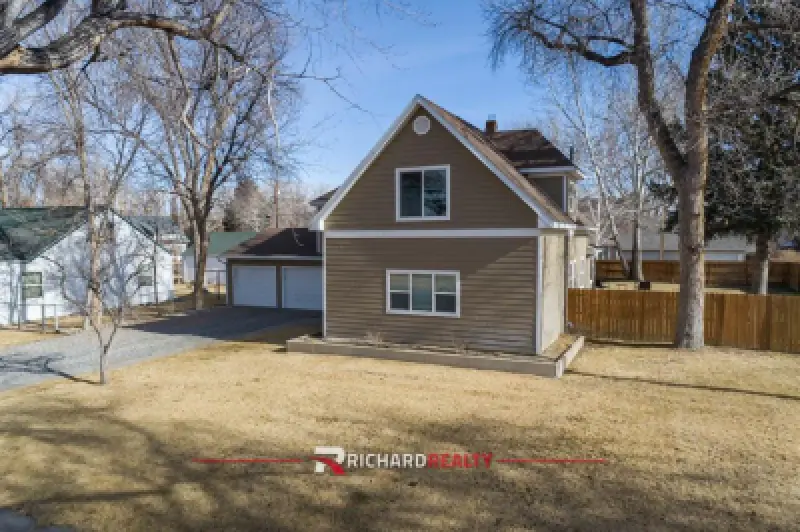 455 8th St Basin #2