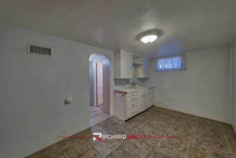 1100 Grace Ave Worland #29