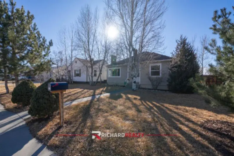1100 Grace Ave Worland #51