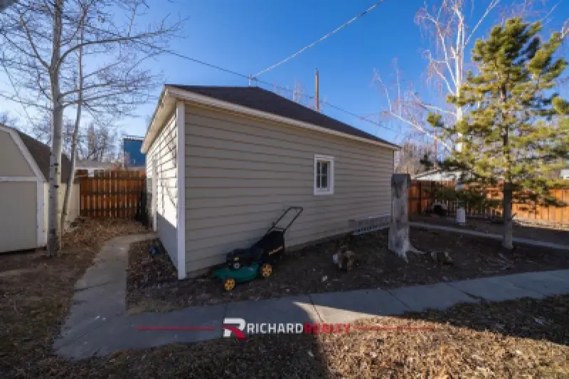 1100 Grace Ave Worland #53