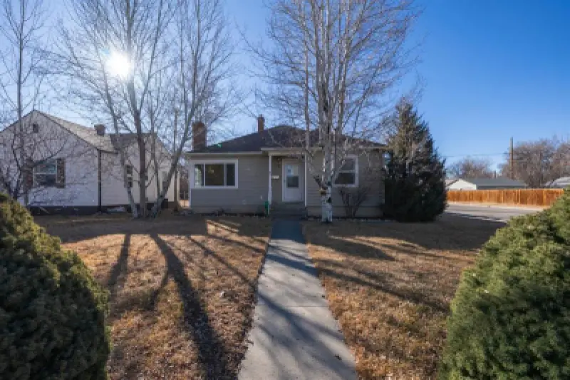 1100 Grace Ave Worland #60