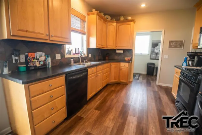 621 Avenue B Powell #21