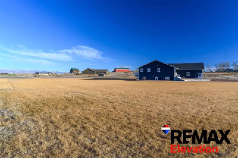 207 Eagle Dr Greybull #16