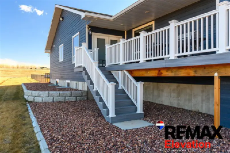 207 Eagle Dr Greybull #18