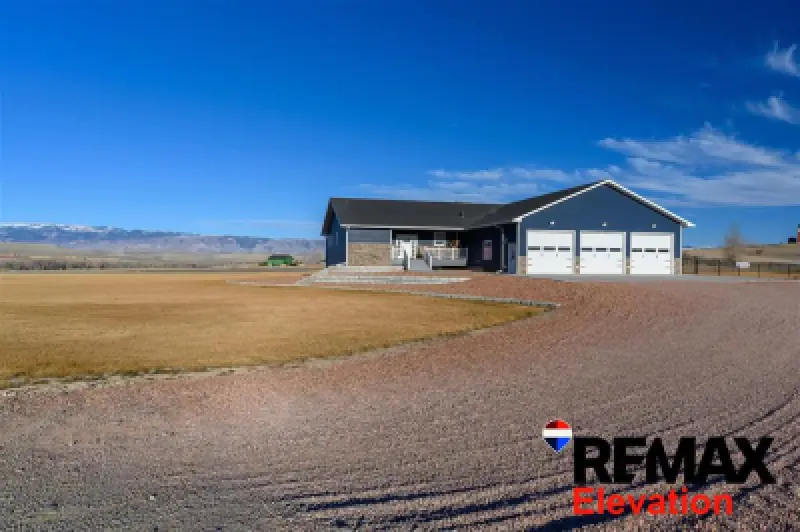 207 Eagle Dr Greybull #8