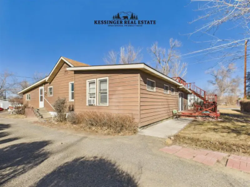 948 7th St Greybull #2