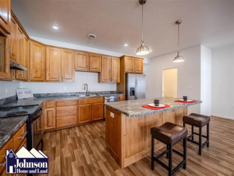225 Division St Cowley #15