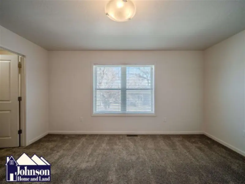 225 Division St Cowley #30