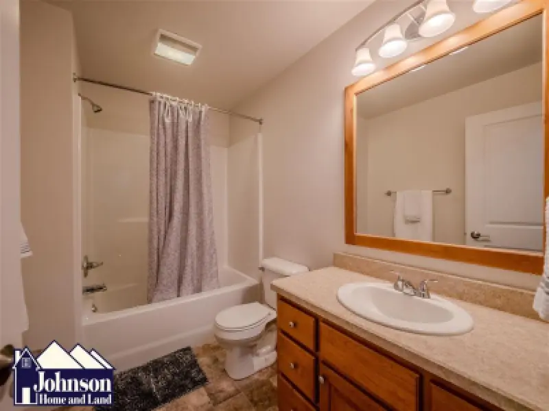 225 Division St Cowley #31