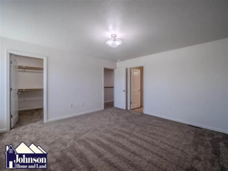 225 Division St Cowley #37