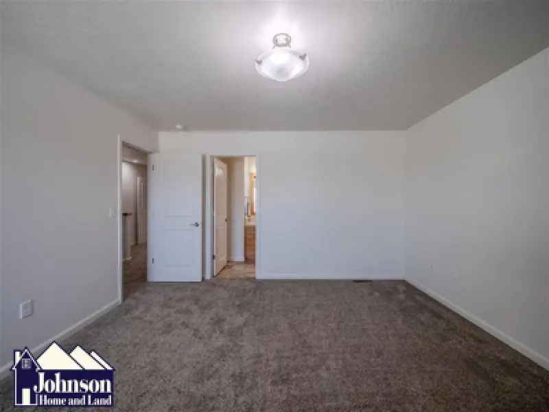 225 Division St Cowley #38