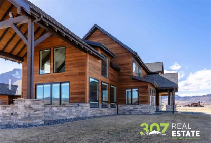 66 Stillwater Dr Cody #4
