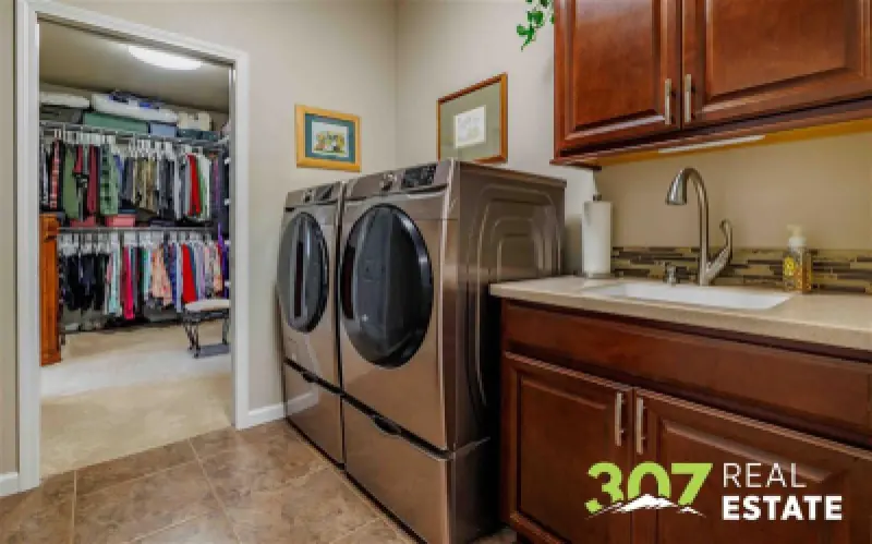 3331 Owens Ave Cody #31