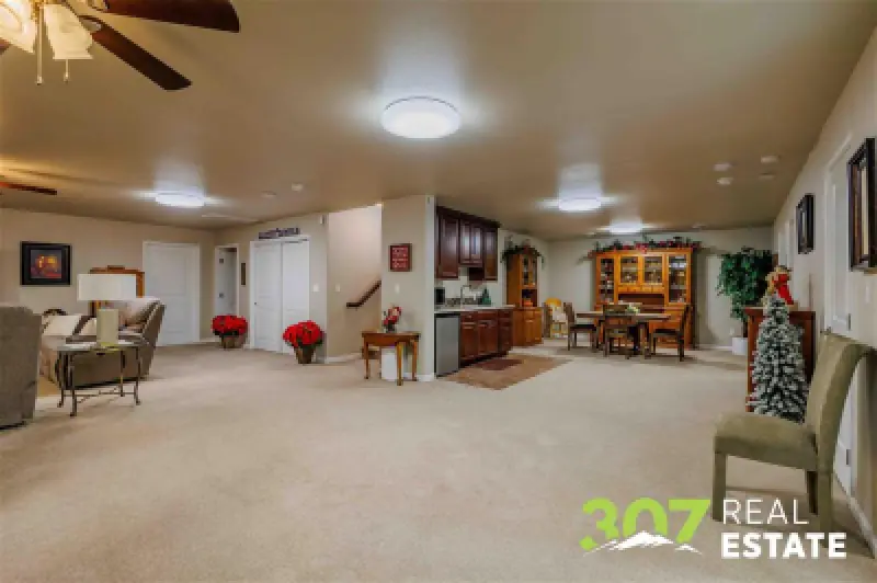 3331 Owens Ave Cody #49