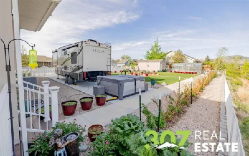 3331 Owens Ave Cody #66