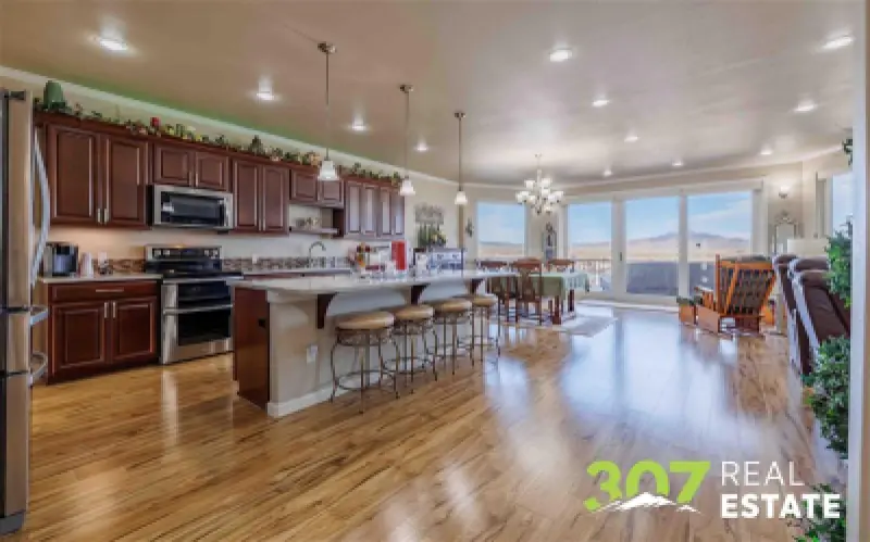 3331 Owens Ave Cody #8