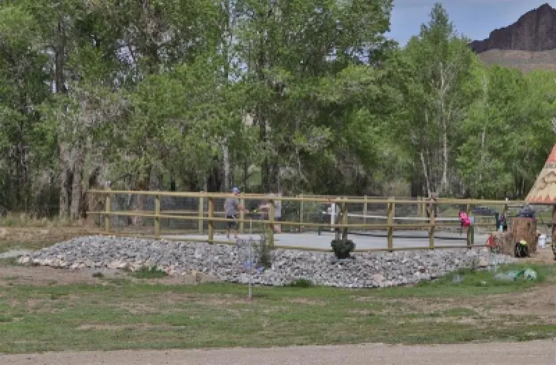 1 Streamside Dr Cody #11