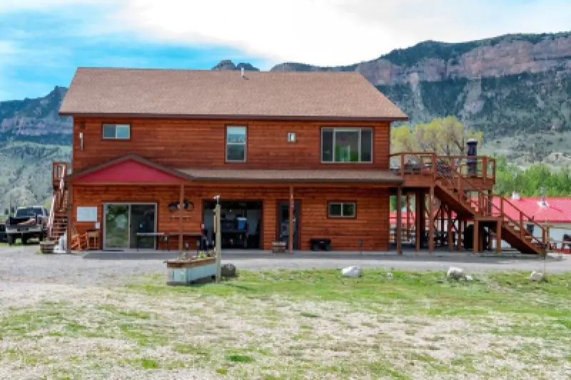 1 Streamside Dr Cody #16