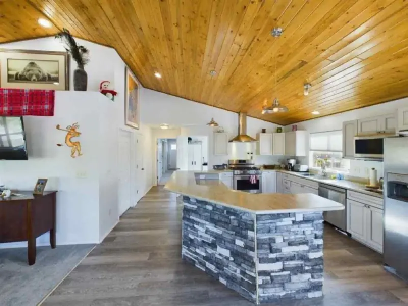 1 Streamside Dr Cody #24