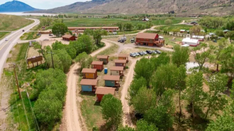 1 Streamside Dr Cody #4