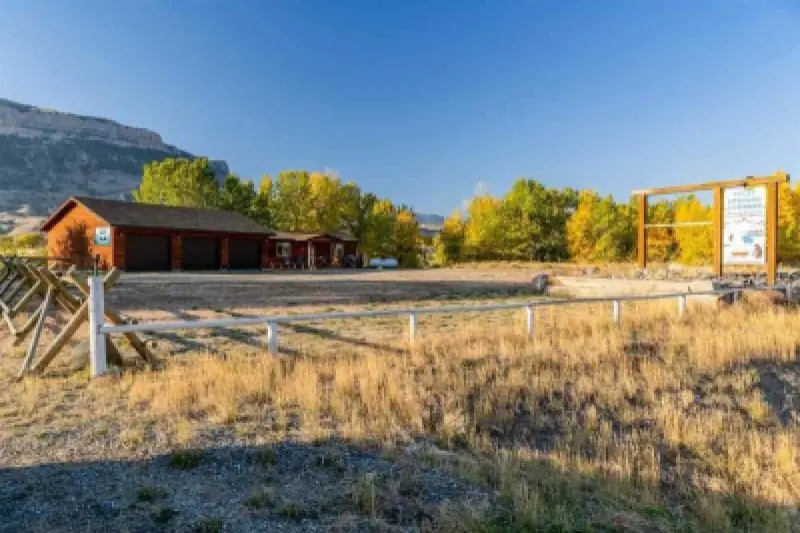 1 Streamside Dr Cody #44
