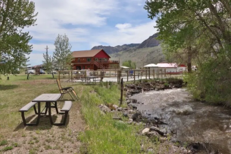 1 Streamside Dr Cody #8