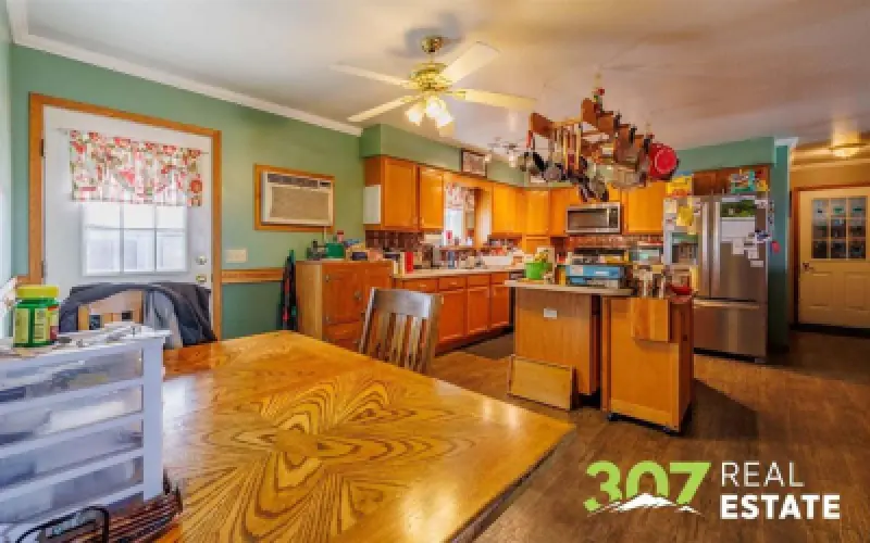 2720 D Avenue Cody #22