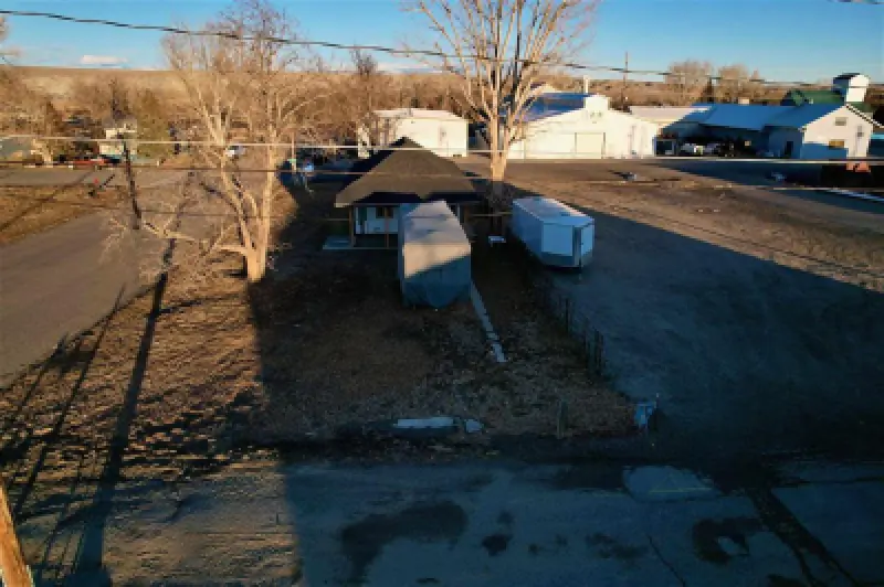 302 3rd St S Basin #17