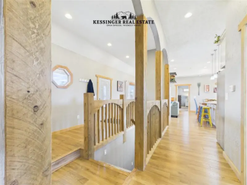 53 3rd St N Cowley #18
