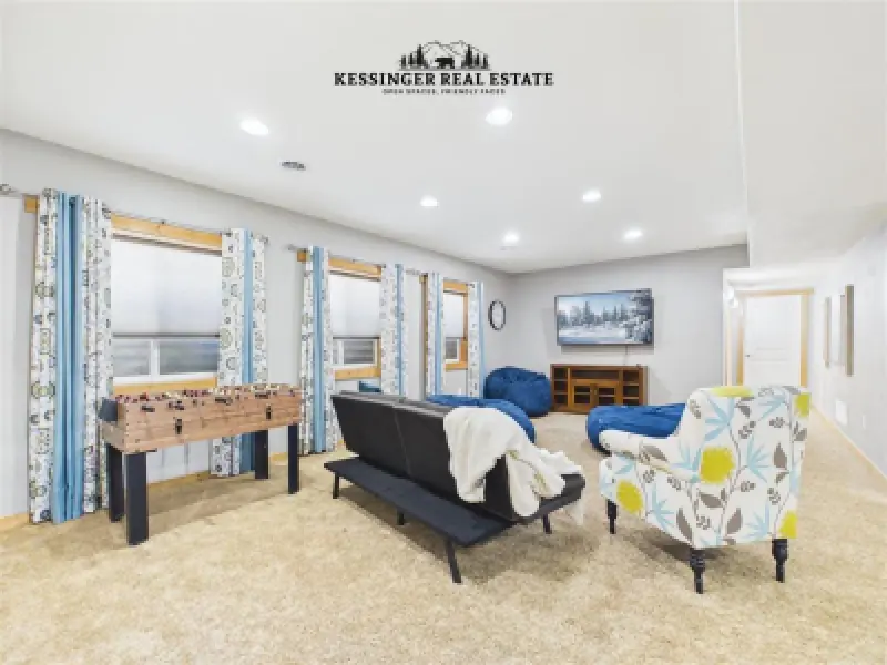 53 3rd St N Cowley #26