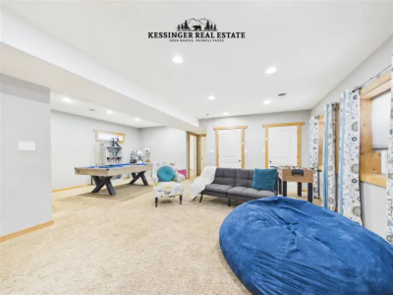 53 3rd St N Cowley #29