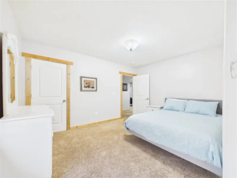 53 3rd St N Cowley #31