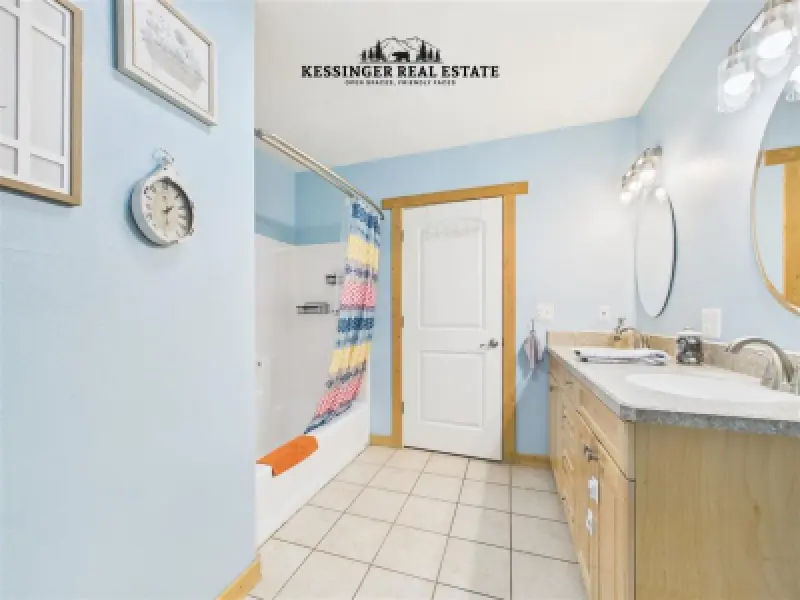 53 3rd St N Cowley #35