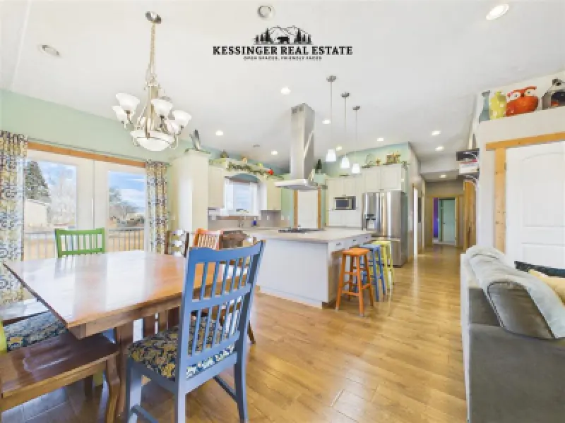 53 3rd St N Cowley #5