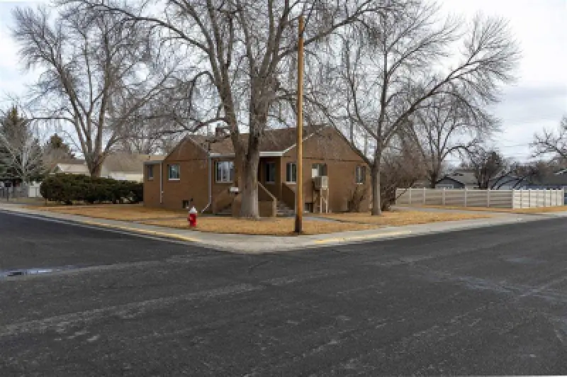 505 N Bernard St Powell #2