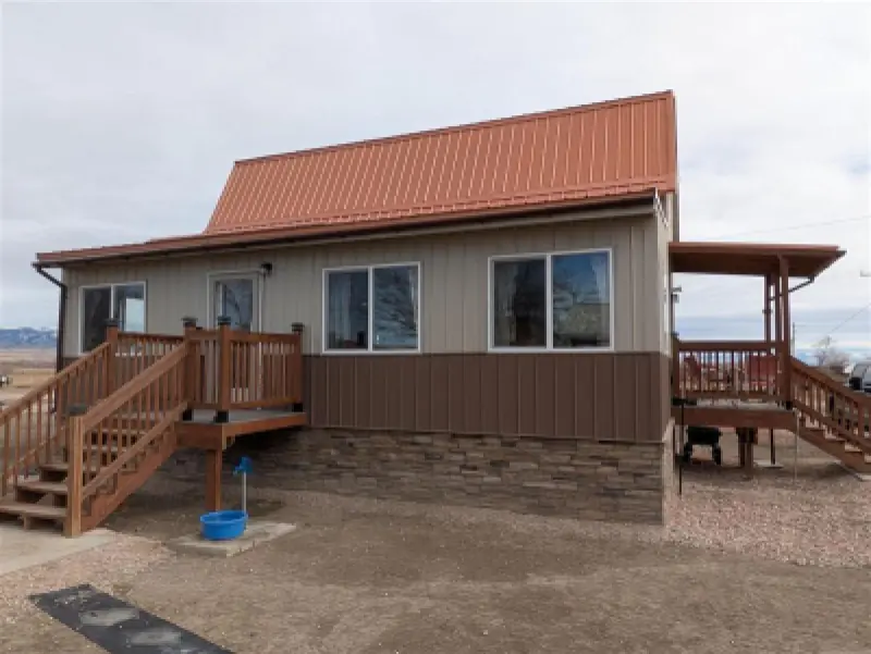 524 Birch St Frannie #2